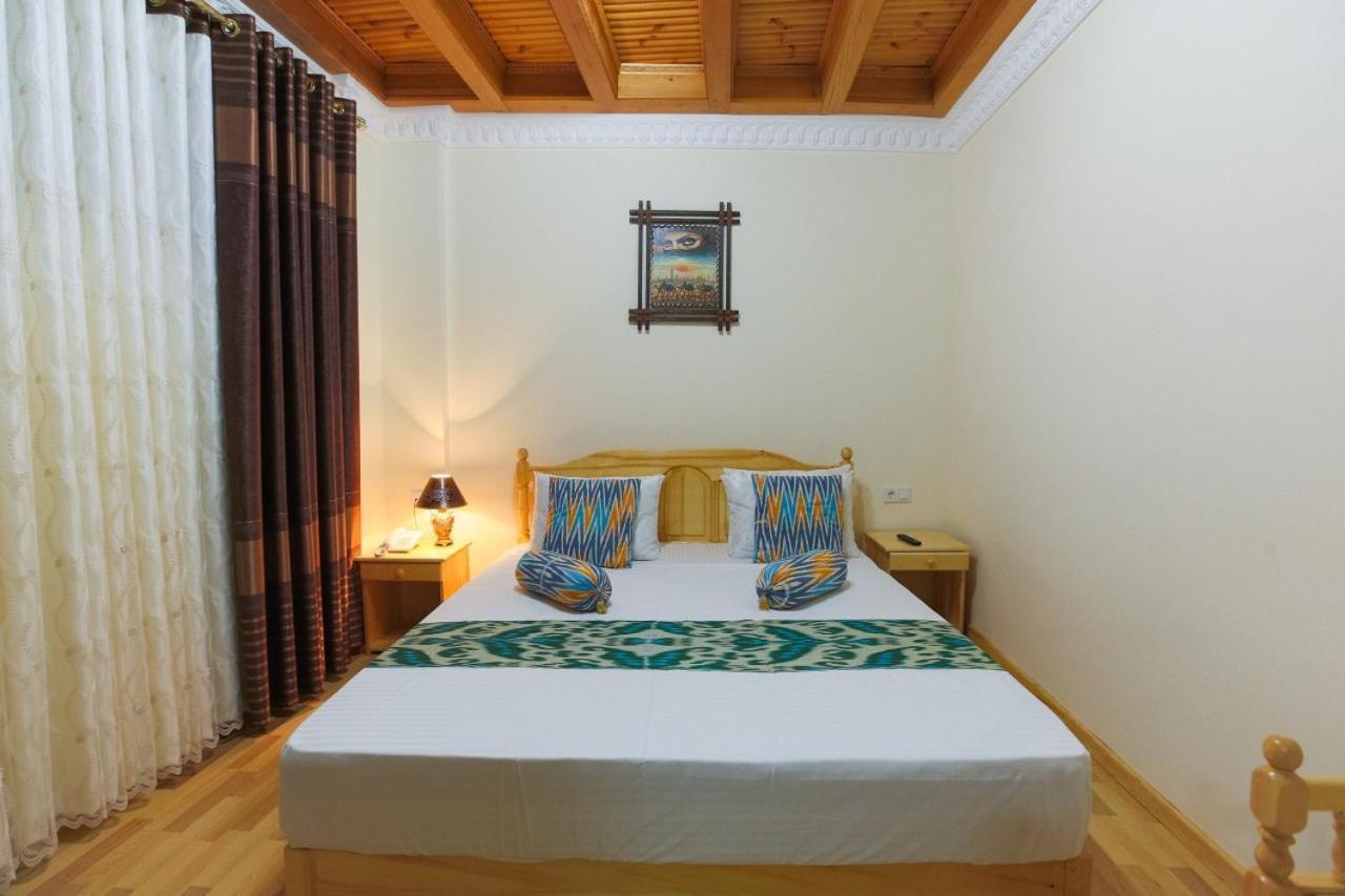 Hotel Shohrud Buchara Exterior foto